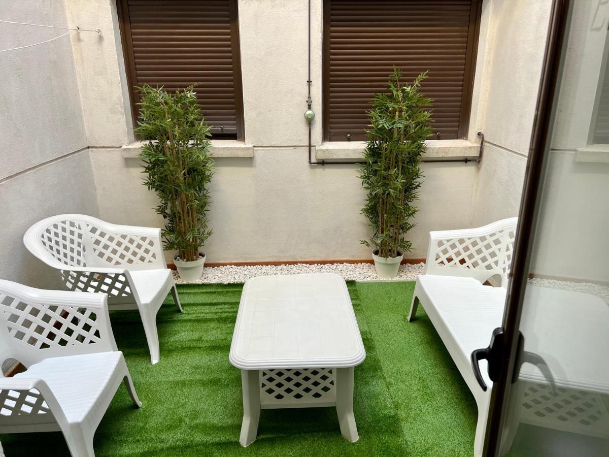 Appartement Apartamento Eucalipto à Sotillo de la Adrada Extérieur photo